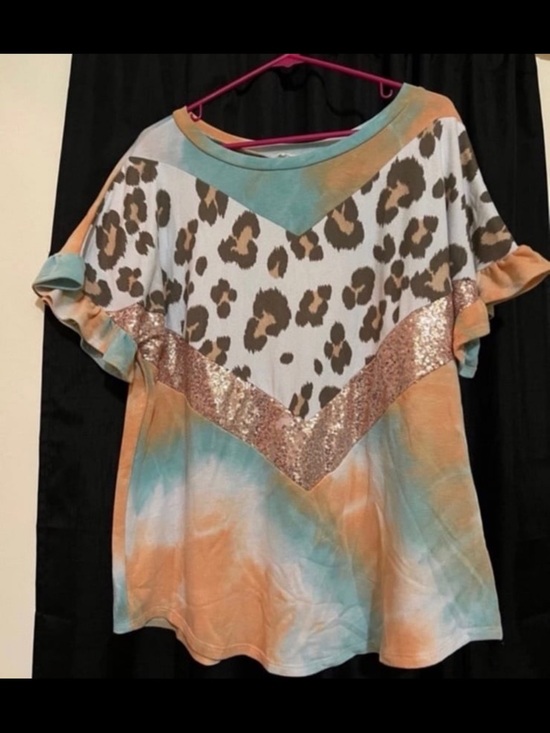 Tops - Lovely Melody Boutique Blouse